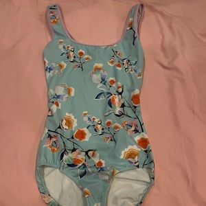 Eleve size adult large ballet leotard